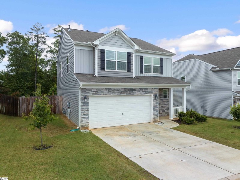 Property image 4 at 304 Florio Court, Greenville, SC 29607