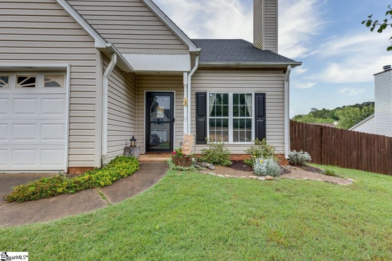 Property image 2 at 3 Wakulla Court, Simpsonville, SC 29681-6368