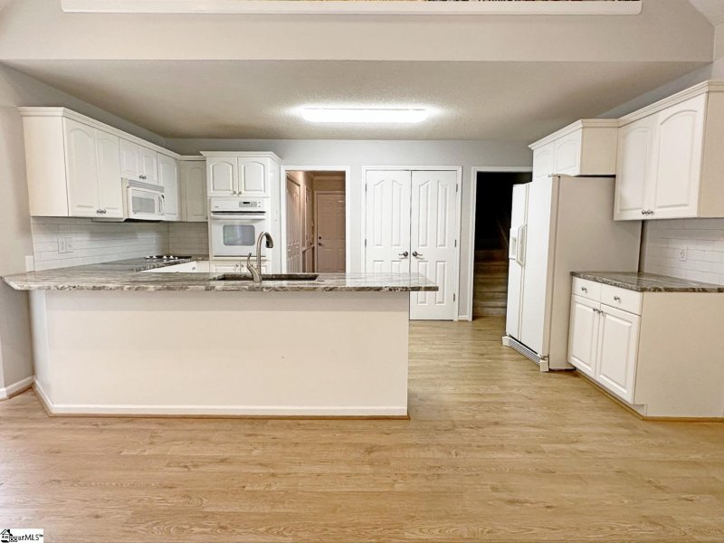 Property image 4 at 200 Holly Chase Drive, Piedmont, SC 29673