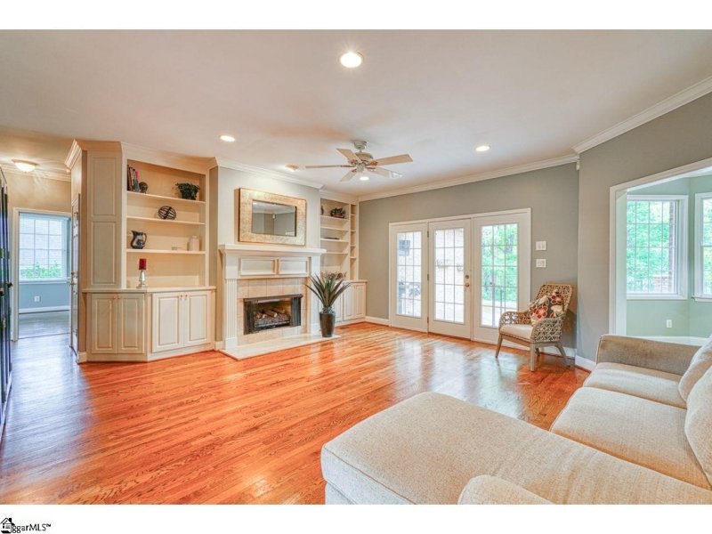 Property image 3 at 308 Cypress Point Court, Spartanburg, SC 29301