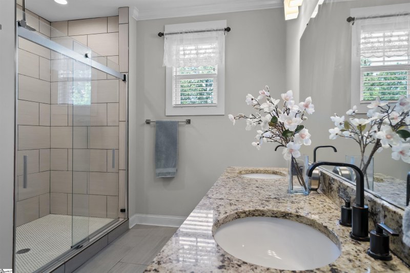 Property image 4 at 709 Landrum Trail, Landrum, SC 29356