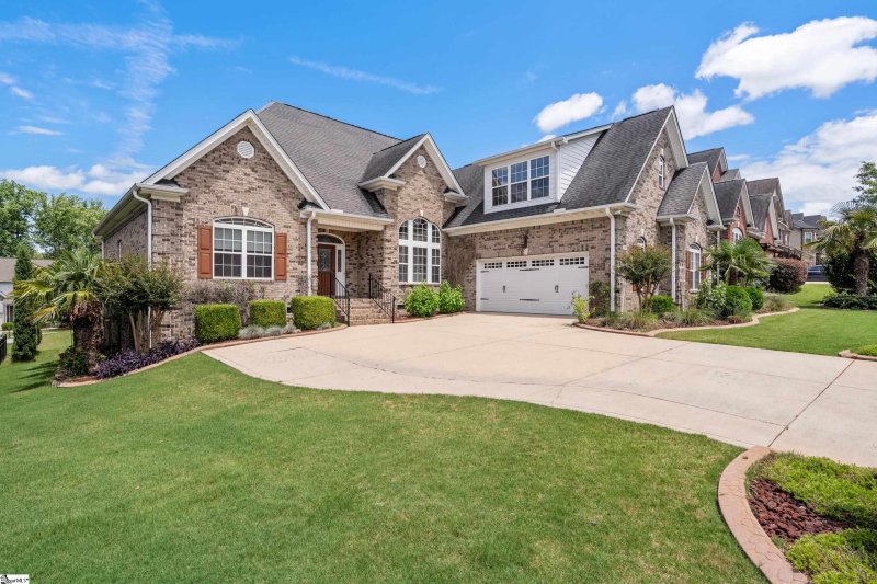 Property image 3 at 116 Palm Springs Way, Simpsonville, SC 29681