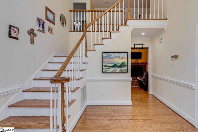 Property image 3 at 101 Rubiwood Circle, Greer, SC 29651