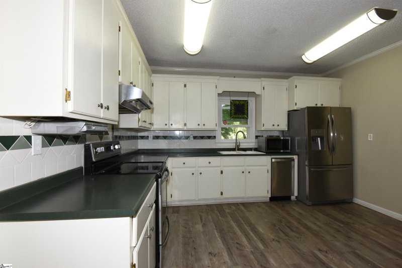 Property image 3 at 202 Beattie Street, Simpsonville, SC 29681