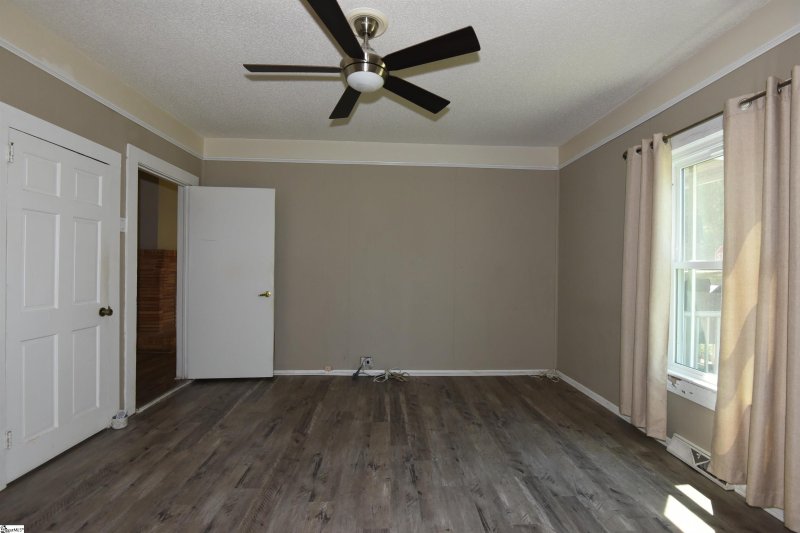Property image 5 at 202 Beattie Street, Simpsonville, SC 29681