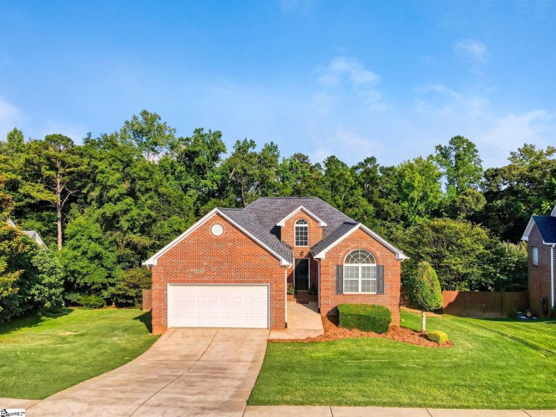 269 Glen Crest Drive