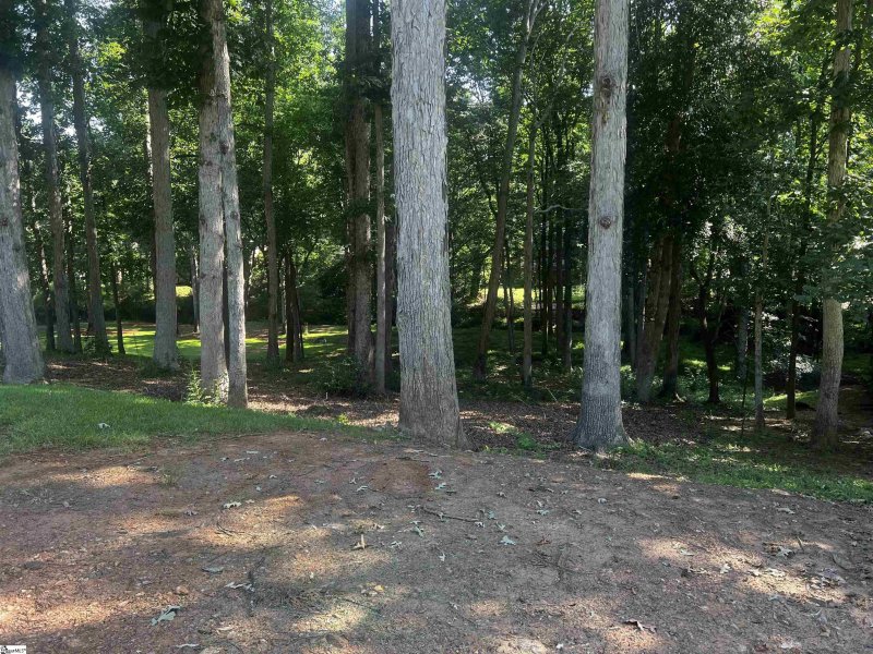 Property image 2 at 105 Legends Way, Simpsonville, SC 29681