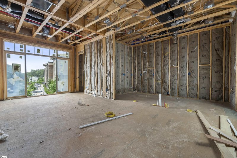 Property image 4 at 37 Thruston Street, Greenville, SC 29605