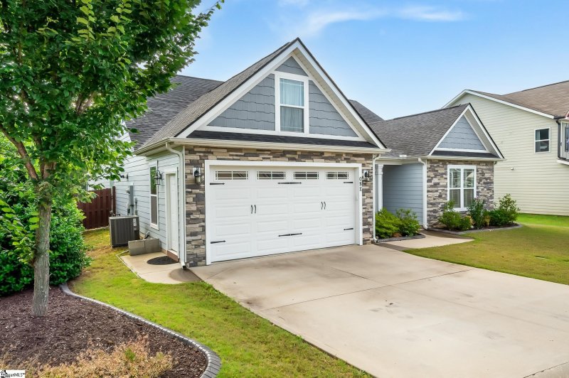 Property image 2 at 1 Marshfield Trail, Simpsonville, SC 29680
