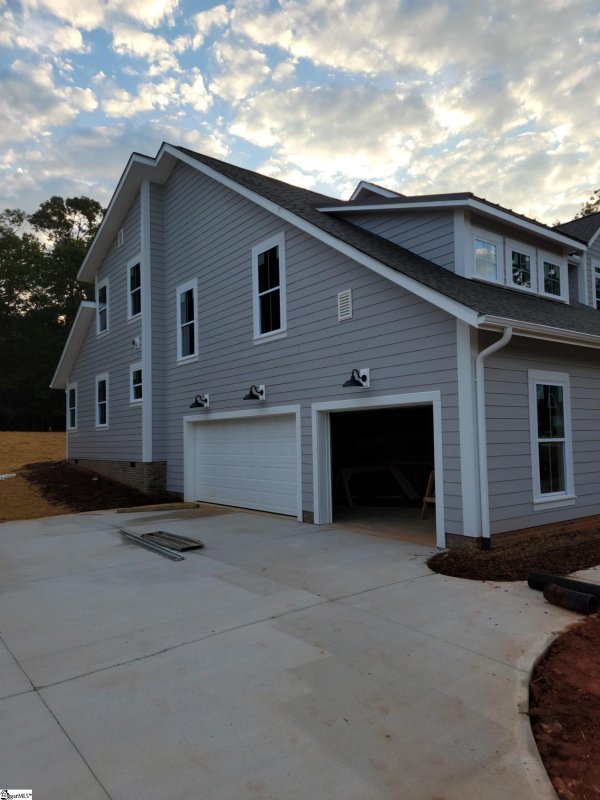 Property image 2 at 336 Lundy Court, Pelzer, SC 29669