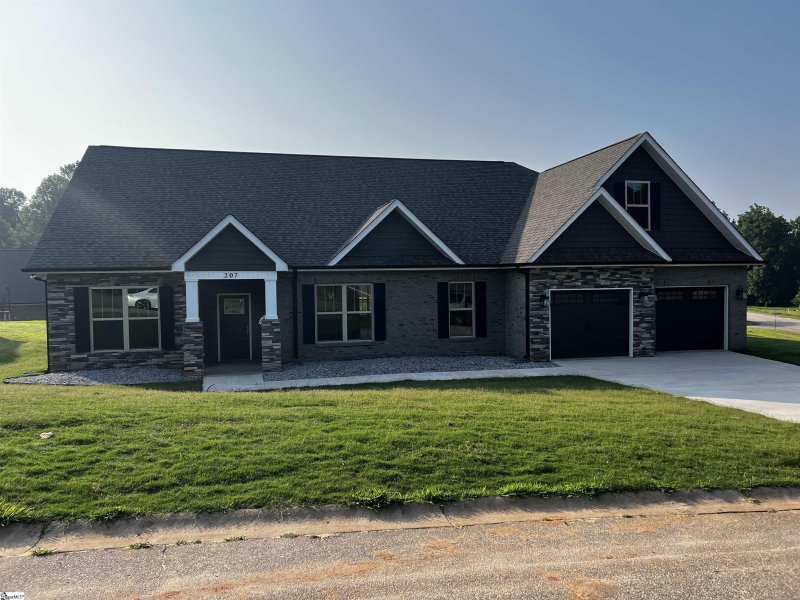 207 Floyd Meadow Drive