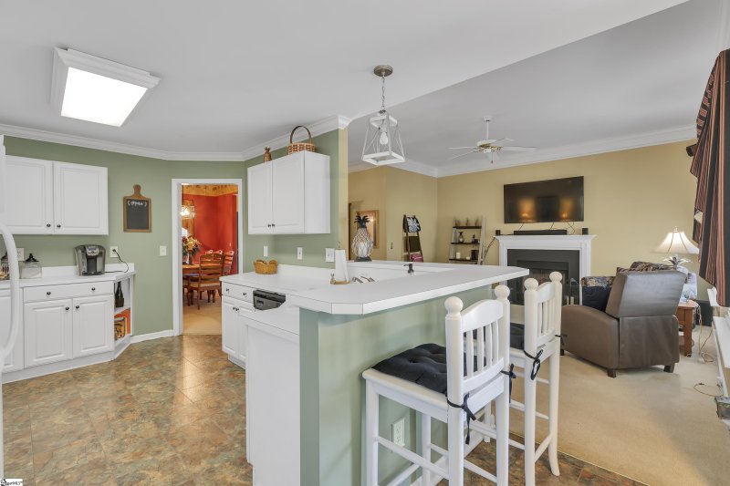 Property image 4 at 306 Bel Arbor Lane, Mauldin, SC 29662
