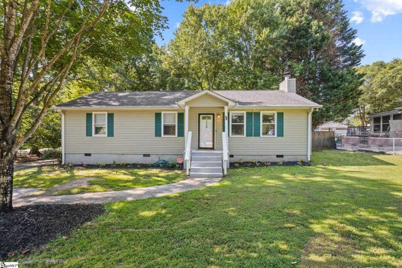 112 Clearview Avenue