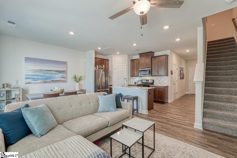 Property image 4 at 609 Reese Lane, Greenville, SC 29617