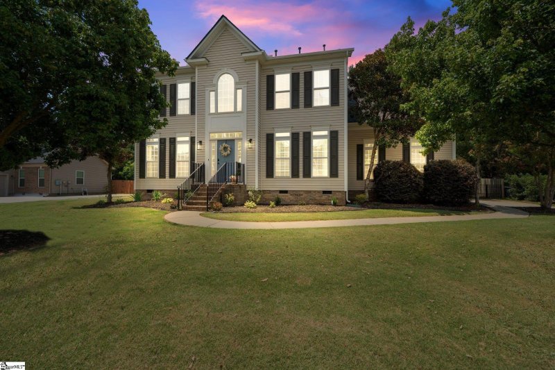 Property image 2 at 5 Neyland Drive, Fountain Inn, SC 29644