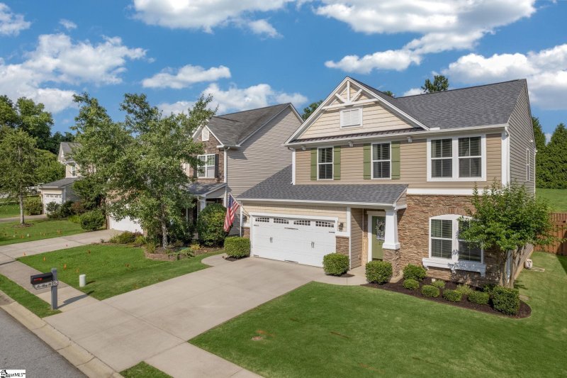 Property image 2 at 236 Barbours Lane, Greenville, SC 29607