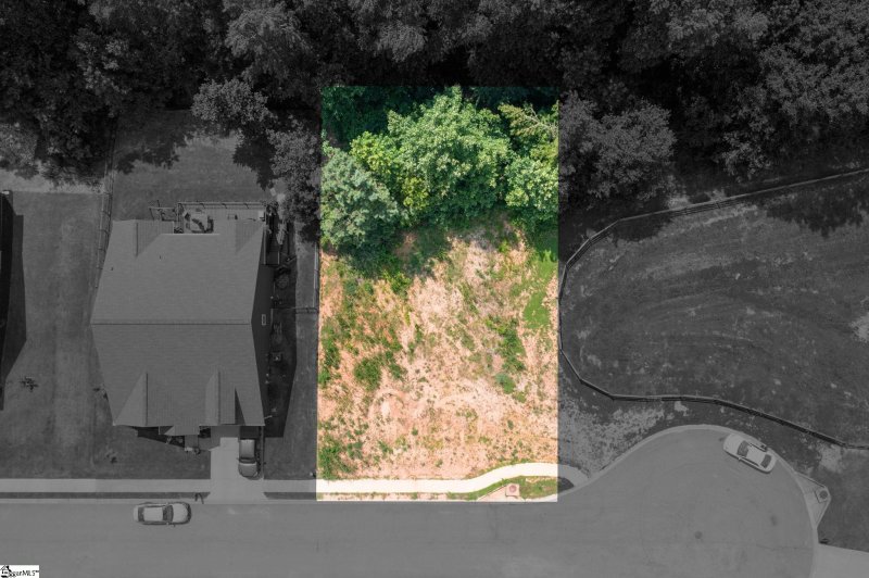 Property image 2 at 329 Brenleigh Court, Simpsonville, SC 29680