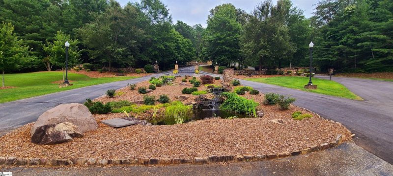 Property image 4 at 118 Art Sheldon Way, Pickens, SC 29671