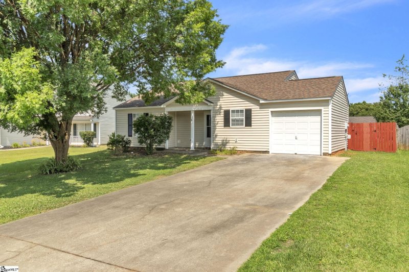 Property image 2 at 6 Pergola Place, Simpsonville, SC 29680