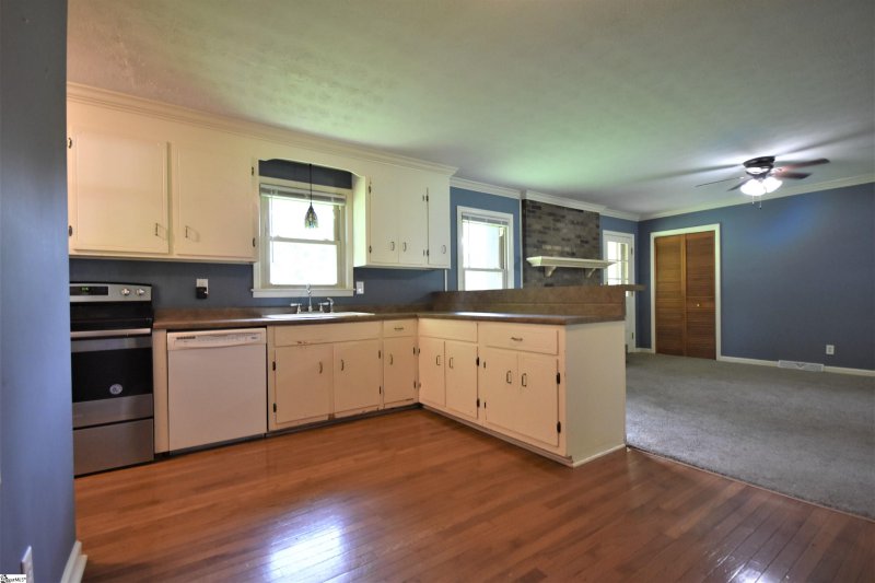 Property image 2 at 209 McArthur Street, Easley, SC 29642