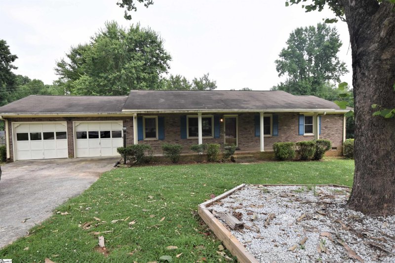 Property image 5 at 209 McArthur Street, Easley, SC 29642