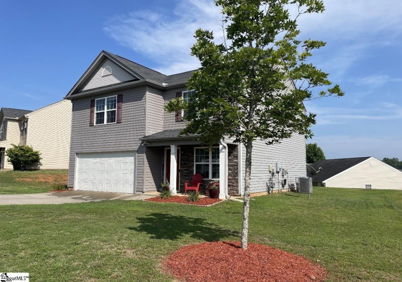 Property image 3 at 719 Dottie Drive, Boiling Springs, SC 29316