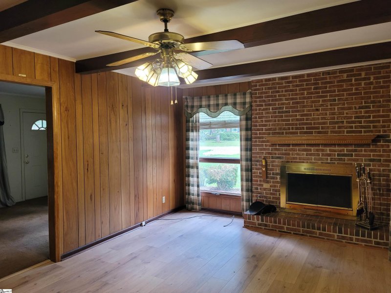 Property image 4 at 206 Bartlett Street, Mauldin, SC 29662