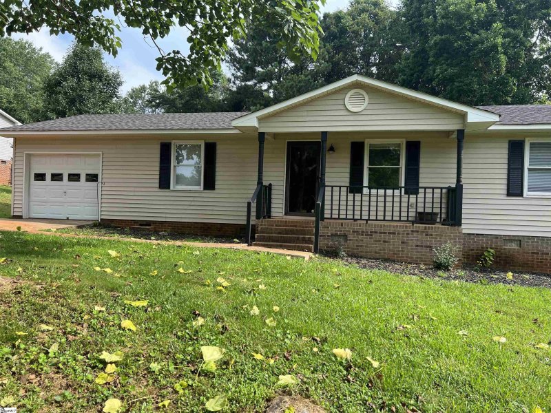 Property image 2 at 227 Ponder Road, Greer, SC 29651