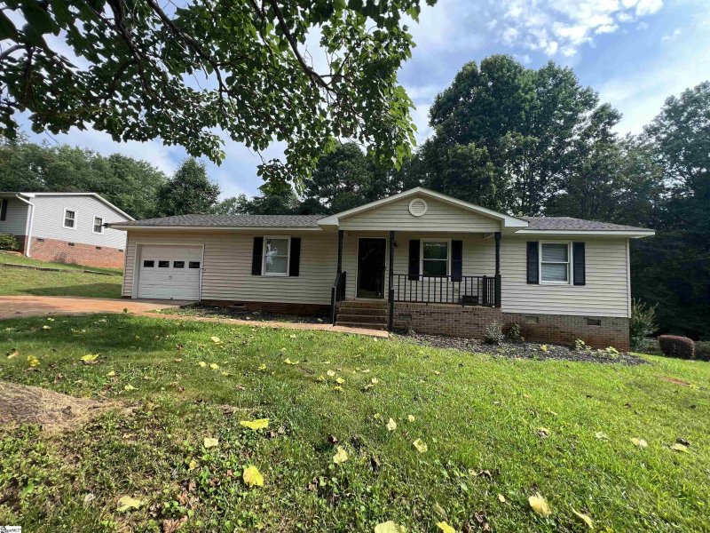 Property image 3 at 227 Ponder Road, Greer, SC 29651