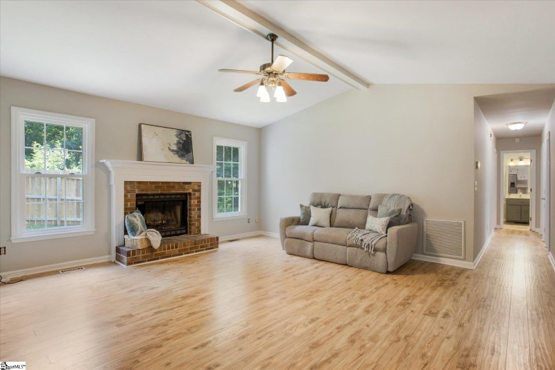 Property image 4 at 251 Celestial Drive, Greer, SC 29651