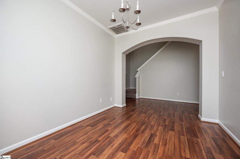 Property image 5 at 4 Roberts Hill Drive, Taylors, SC 29687