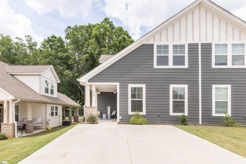 538 Twin Lake Road