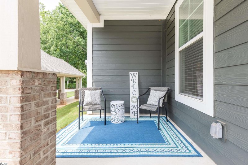 Property image 2 at 538 Twin Lake Road, Greenville, SC 29609