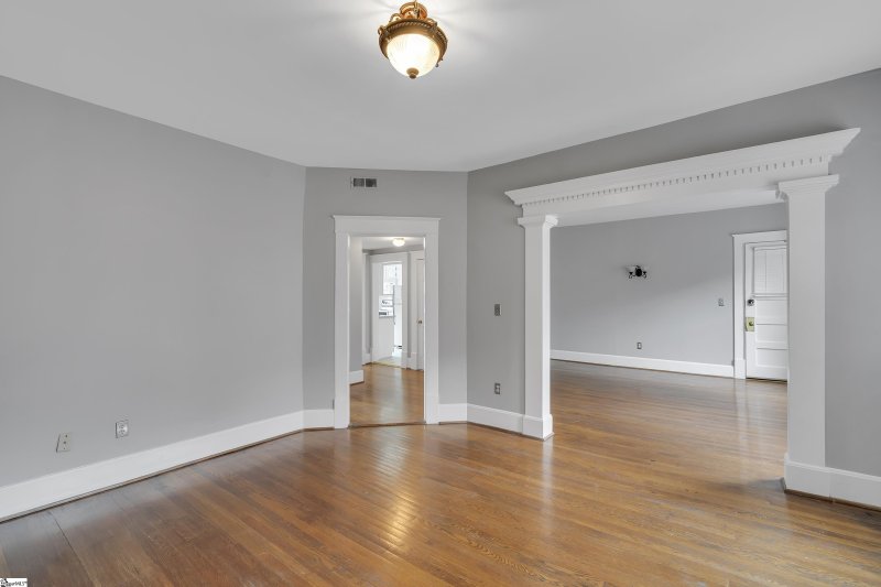 Property image 4 at 400 E Washington Street, Greenville, SC 29601