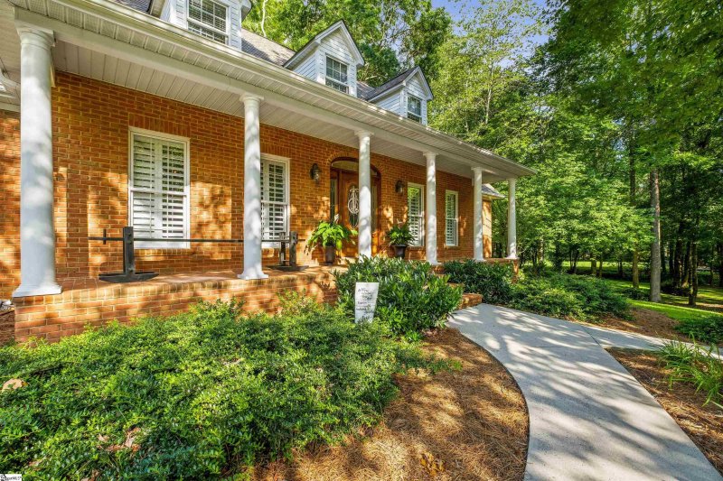 Property image 2 at 106 Players Drive, Easley, SC 29642