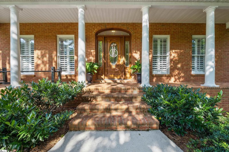 Property image 3 at 106 Players Drive, Easley, SC 29642