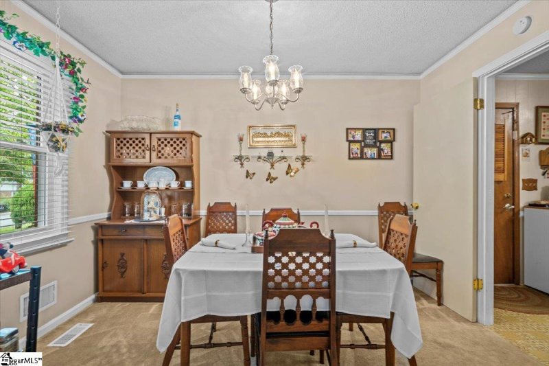 Property image 3 at 18 Fairford Circle, Taylors, SC 29687