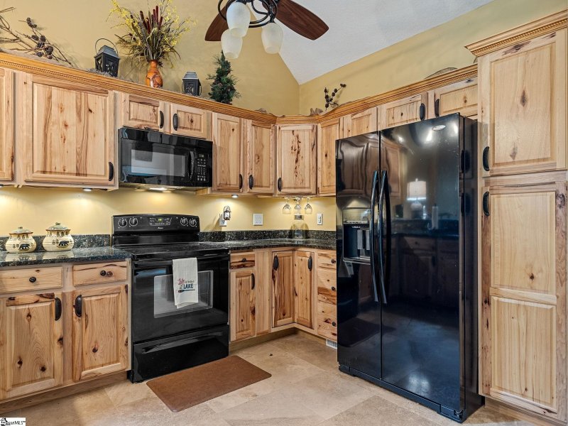 Property image 5 at 505 W Sheffield Drive, Westminster, SC 29693-6338