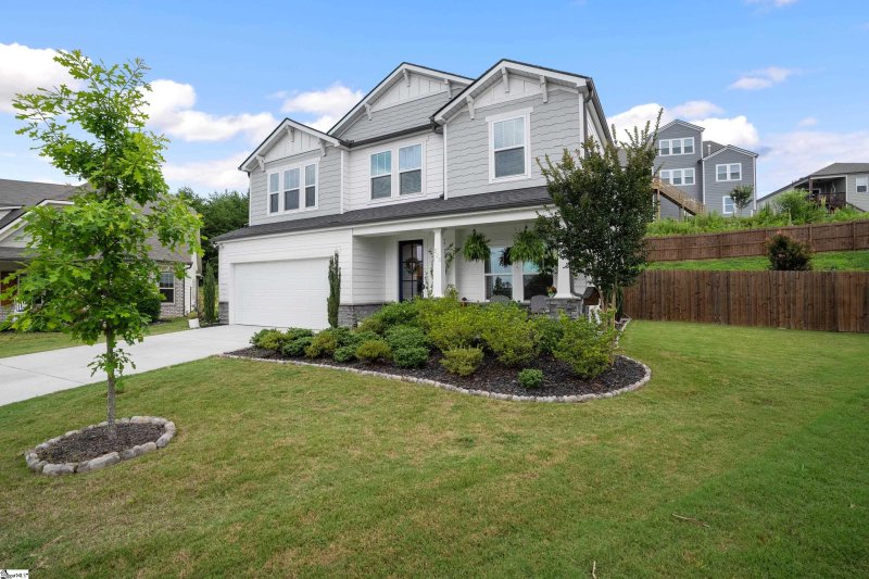 Property image 3 at 225 Grand River Lane, Simpsonville, SC 29681