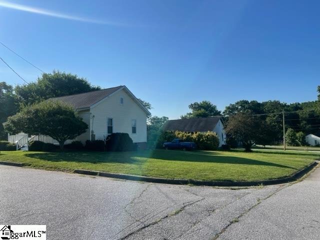 Property image 2 at 13 23rd Street, Greer, SC 29651