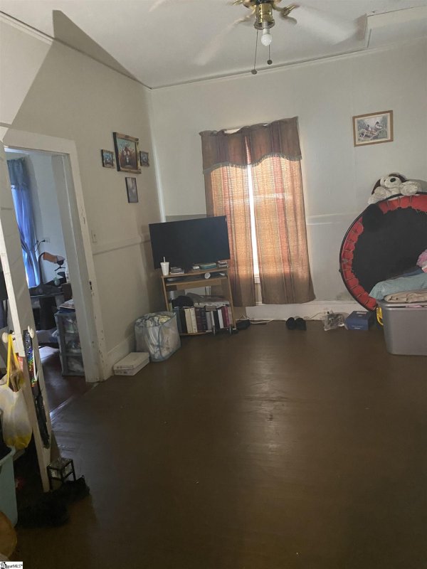 Property image 3 at 13 W 5th Street, Greenville, SC 29611