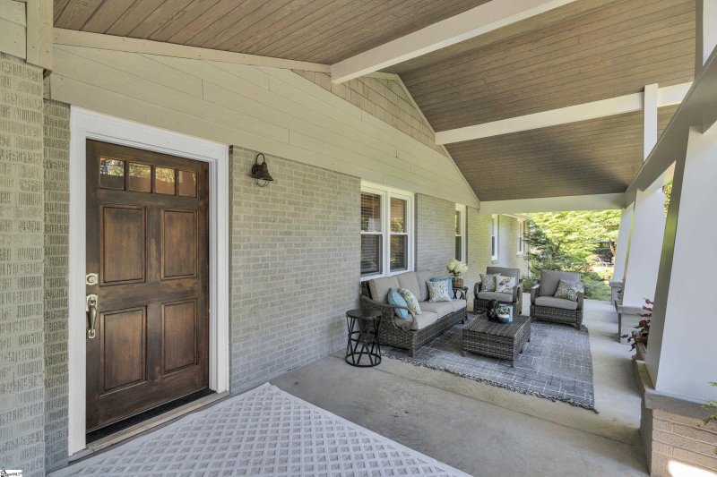 Property image 3 at 18 Tranquil Avenue, Greenville, SC 29615