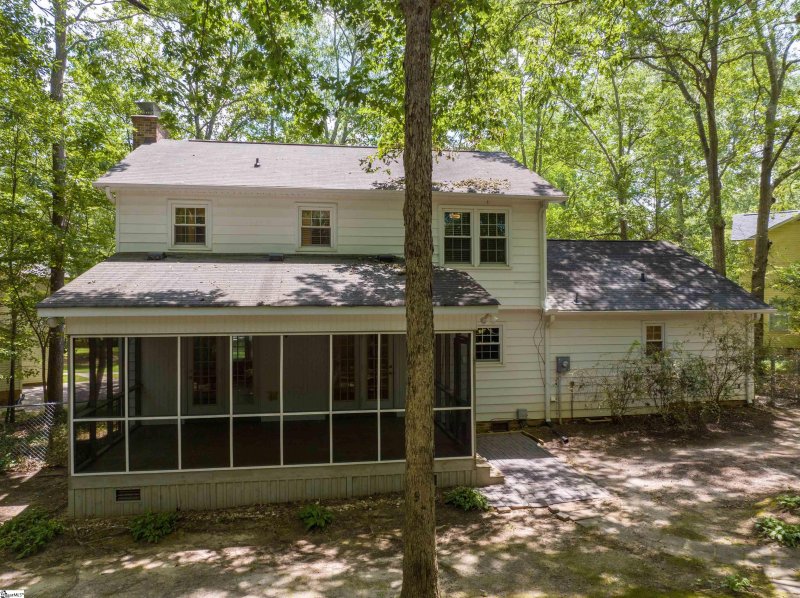 Property image 2 at 112 Manassas Drive, Simpsonville, SC 29681