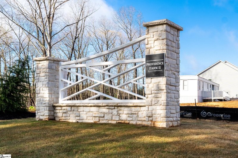 Property image 5 at 4123 Crest Ridge Lane, Boiling Springs, SC 29316-0000