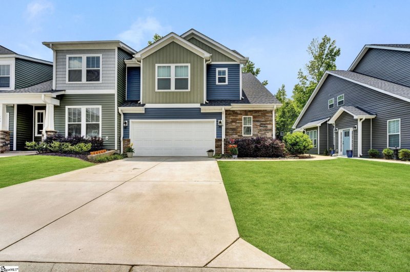 118 Tiger Pond Road