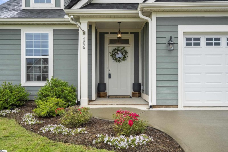 Property image 2 at 406 Saybrooke Lane, Anderson, SC 29621