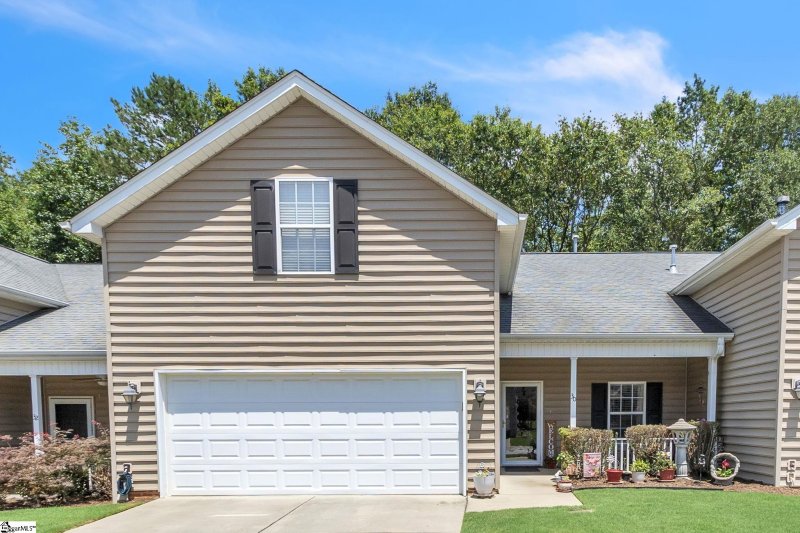 Property image 2 at 30 Endeavor Circle, Mauldin, SC 29662