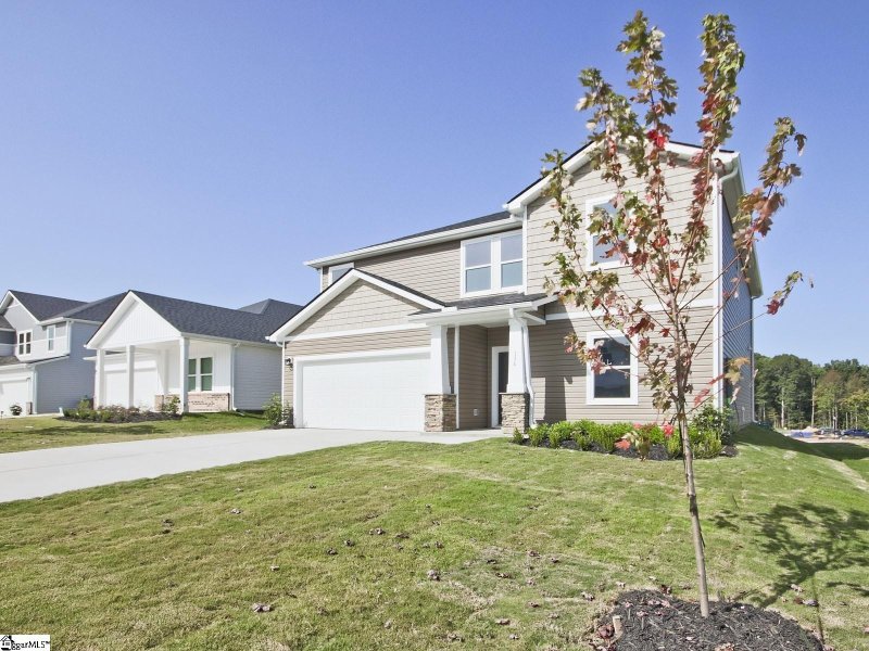 Property image 2 at 136 Layken Drive, Fountain Inn, SC 29644