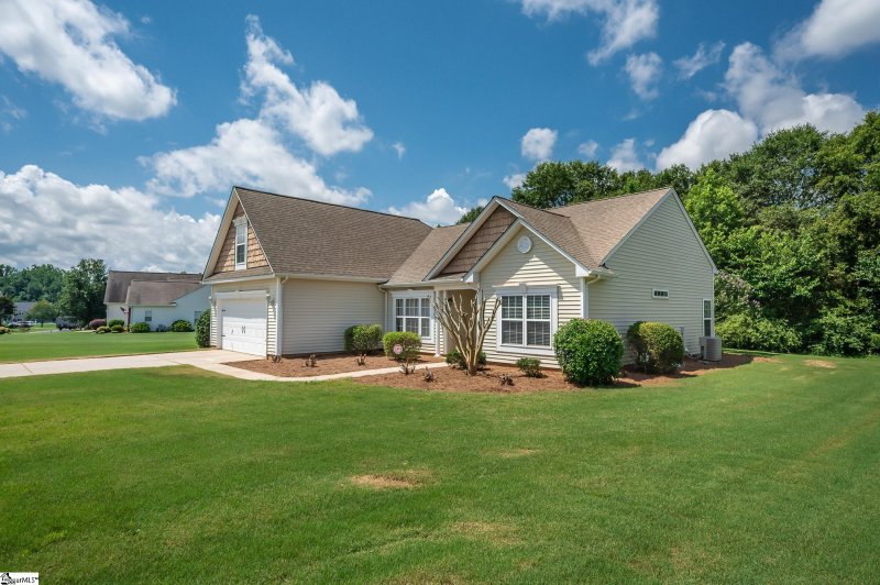 746 Golden Tanager Court