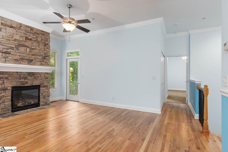 Property image 3 at 10 EDGE Court, Greenville, SC 29609